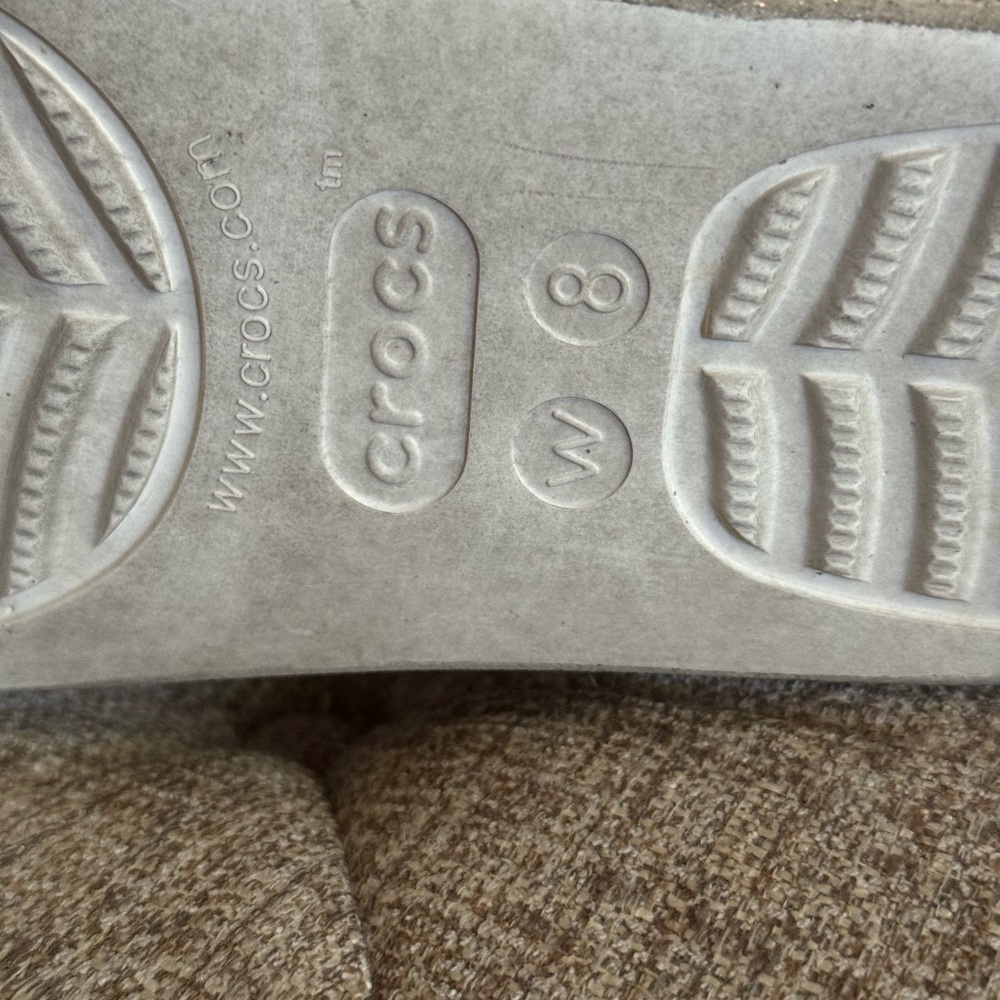 Crocs sandals, white w/sparkles , size 8 - Picture 6 of 6